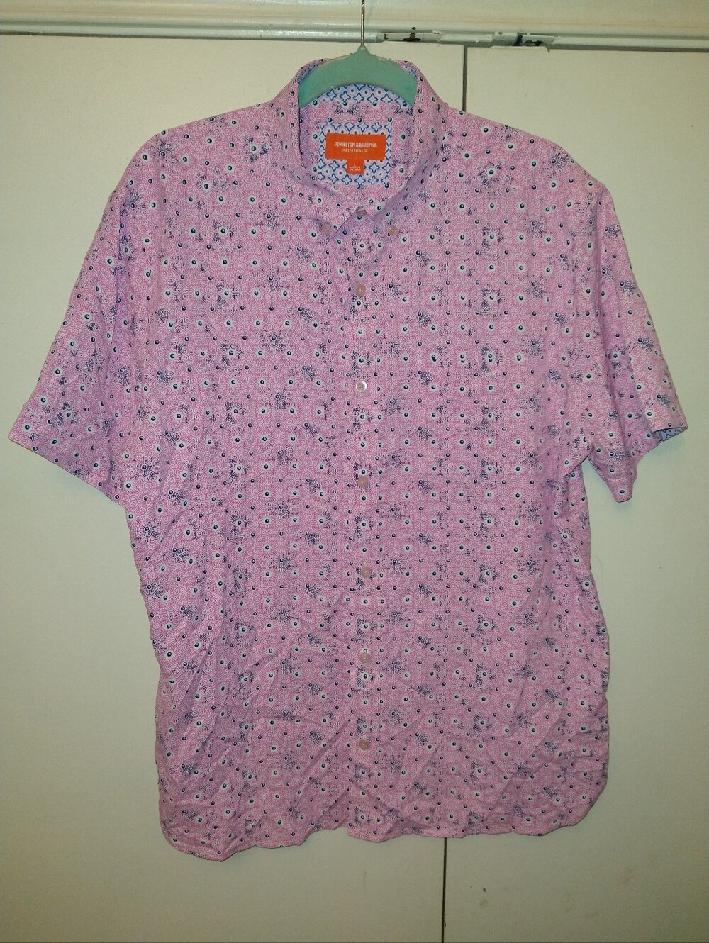 Johnston & Murphy Performance Short Sleeve Button Down Shirt Men's sz Large.